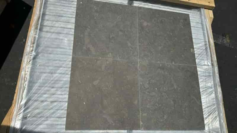 Product thumbnail 9