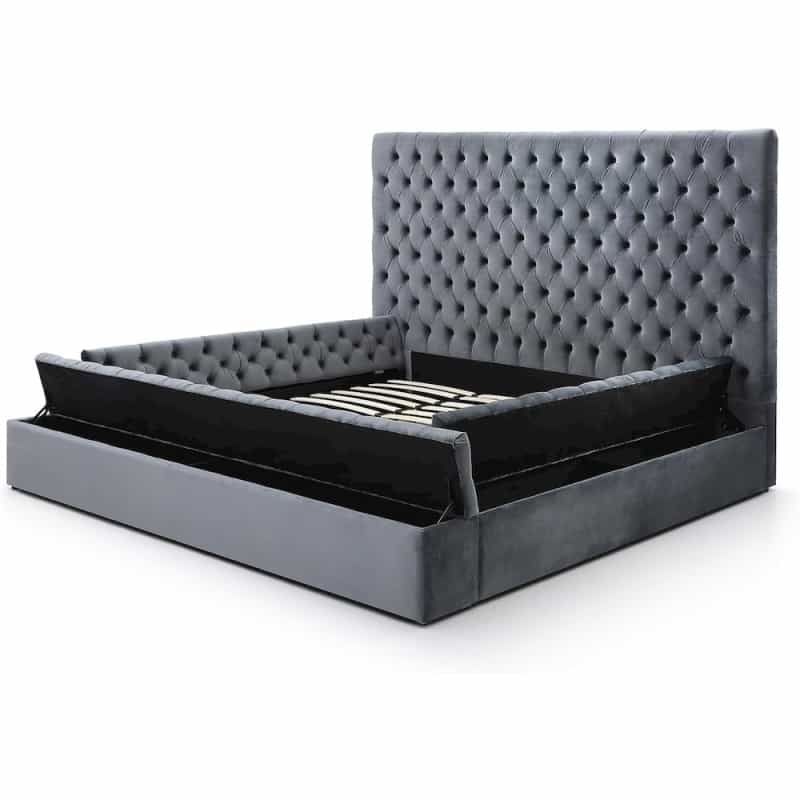 Cosmopolitan Velvet Tufted Upholstered Storage Platform With Headboard