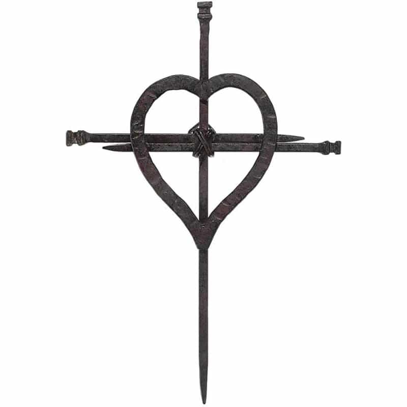 Crs Wall 3 Nail Crs W/Heart Metal 12.5