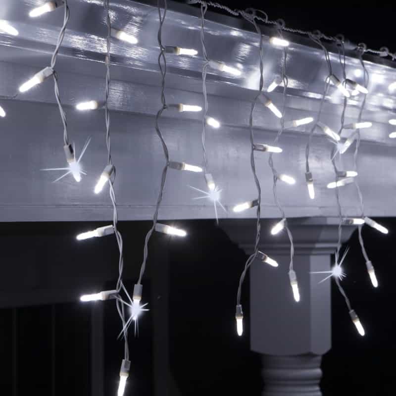Cool White M5 Led Twinkle Icicle Lights On White Wire