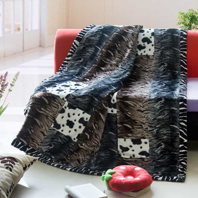 Patchwork Throw Blanket - Primeval Flavor -b