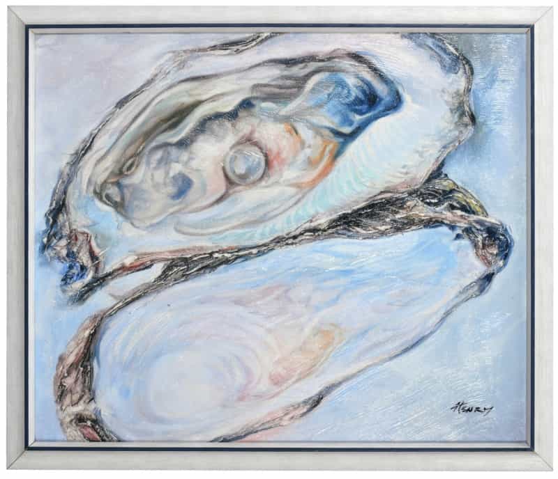 Oyster's Pearl With Blue Accent Frame